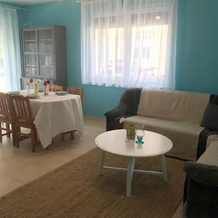 Holiday home Szárszószép